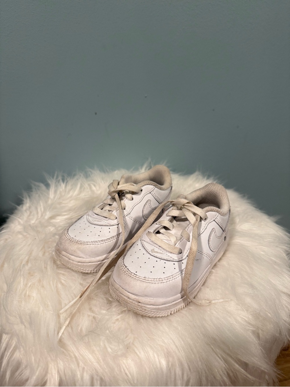 Nike Kids White Low-Top Sneakers